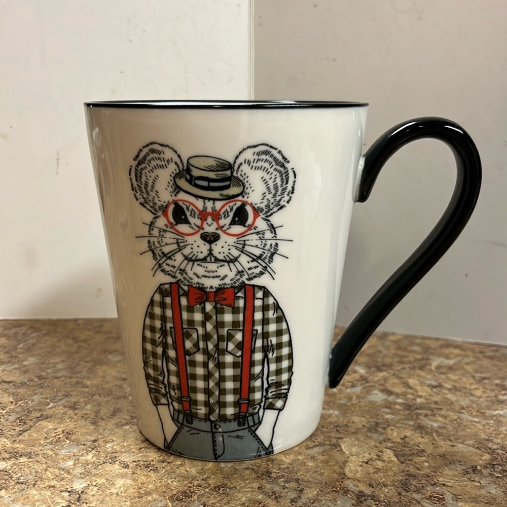 Signature housewares hipster mouse mug/cup 16.5 ounces